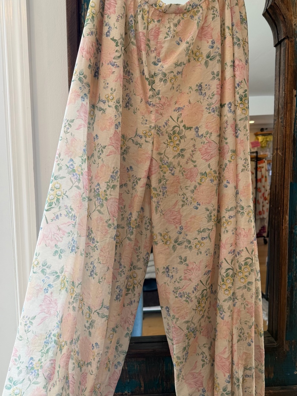 Talia Vintage Floral Print Pants